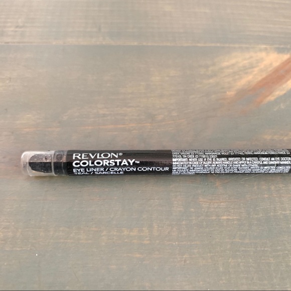 5/$25 Revlon ColorStay Eye Liner Teal - Picture 2 of 3